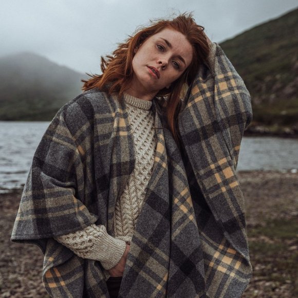 New Lambs Wool Wrap Cape Gray Tan (Made in Ireland)